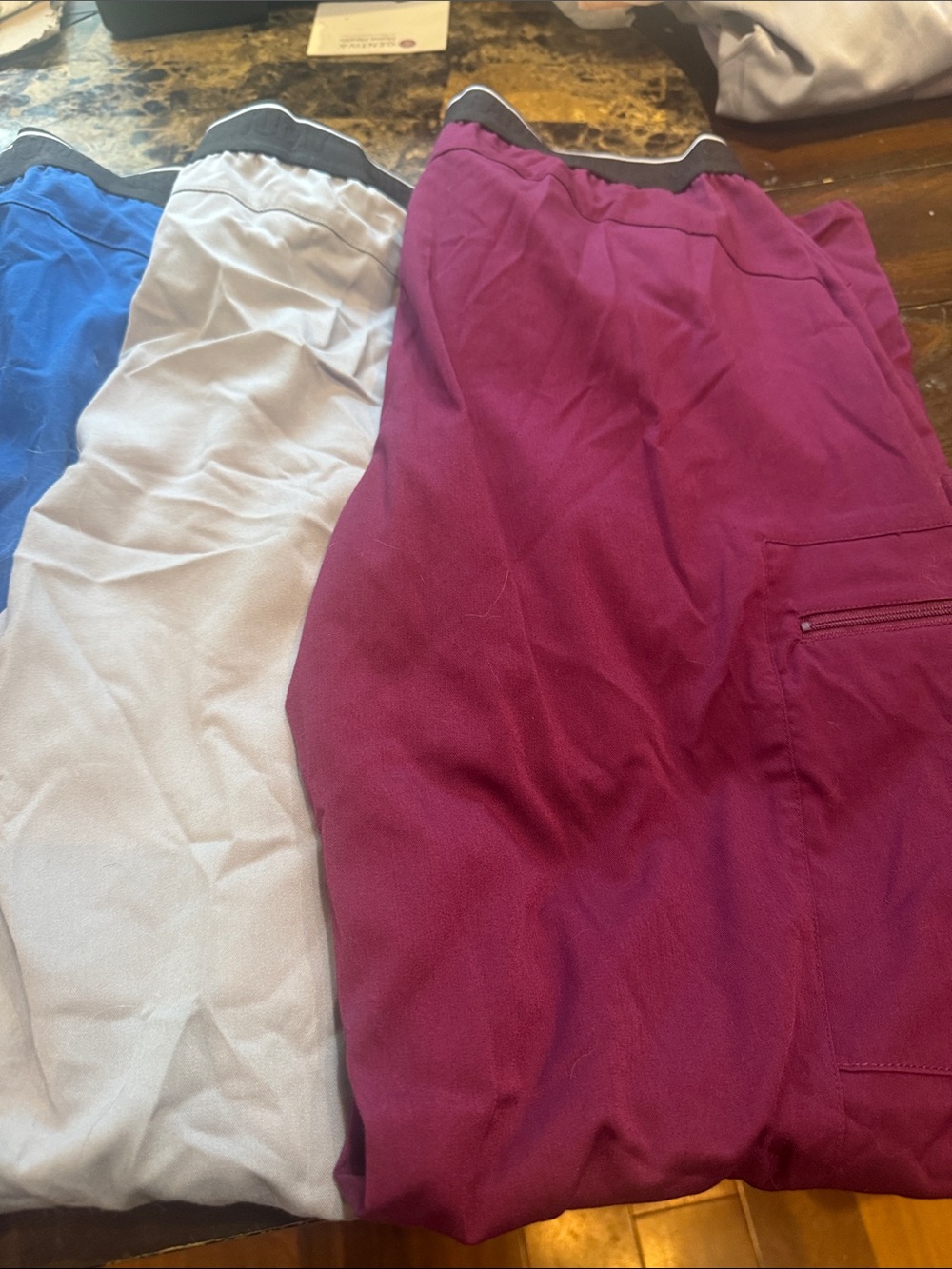Lot of womens Greys anatomy scrub pants,size medium, style GRSP500 - Picture 2 of 4